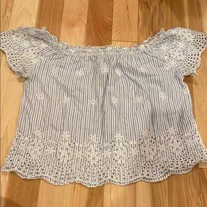 cute off the shoulder shirt!